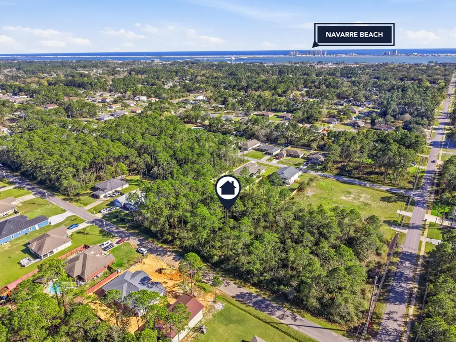 8103 Miranda Street, Navarre, FL 32566 - #2