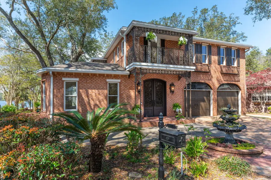 305 Boggy Bayou Court, Niceville, FL 32578 - #2