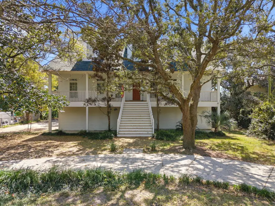 8127 Pompano Street, Navarre, FL 32566 - #3