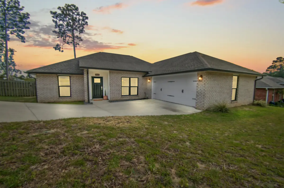 400 Scooter Cove, Crestview, FL 32539 - #1