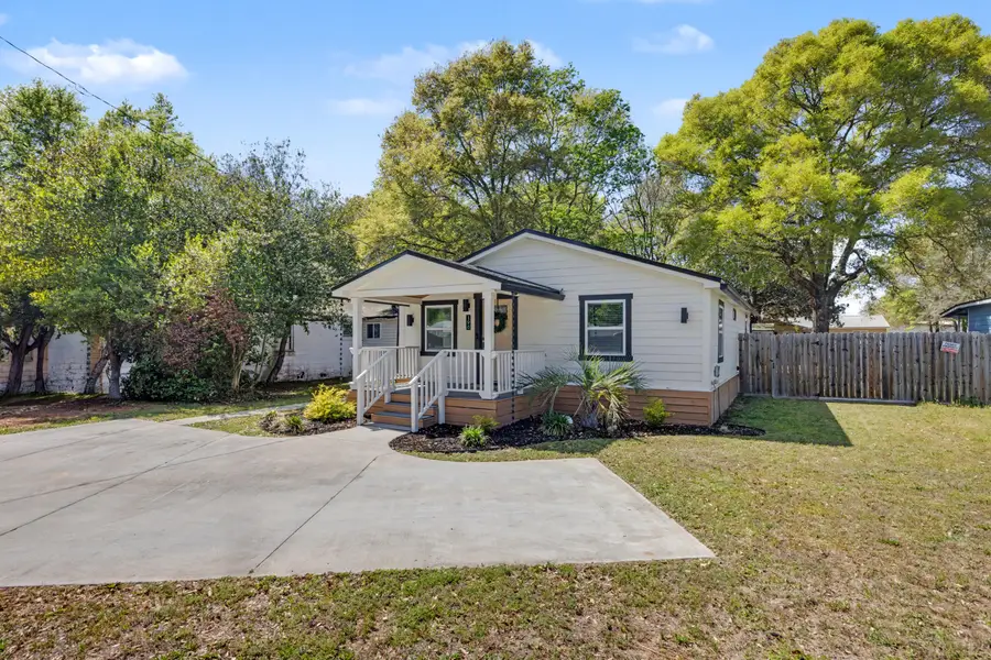 196 Mc Arthur Street, Crestview, FL 32539 - #3