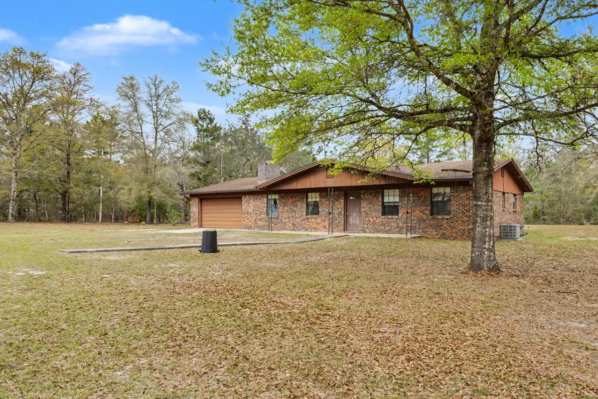 281 Henderson Road, Defuniak Springs, FL 32433 - #1