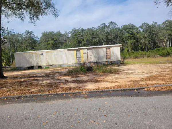 76 German Club Road, DeFuniak Springs, FL 32433