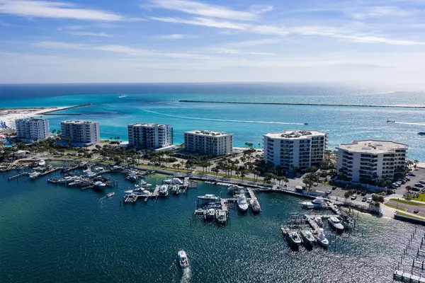 100 Gulf Shore Drive #Slip C-8, Destin, FL 32541