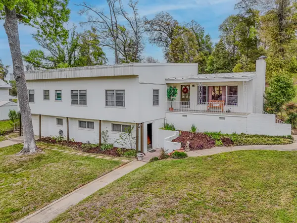 2962 Dogwood Street, Marianna, FL 32446