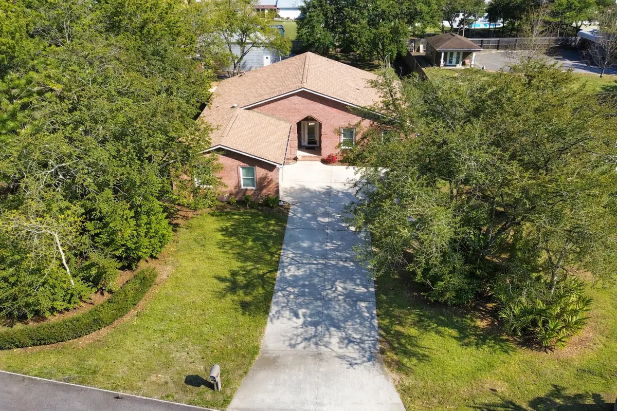 8600 Estrada Street, Navarre, FL 32566 - #1