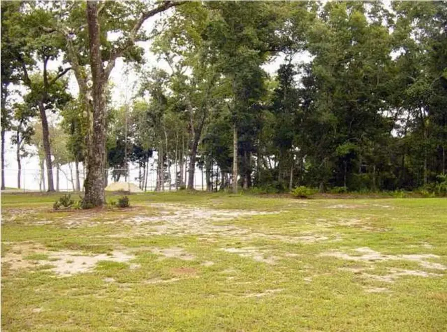 125 Sycamore Drive, Freeport, FL 32439 - #2