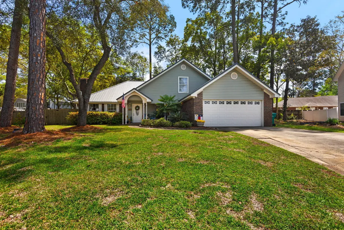 402 Northampton Circle, Fort Walton Beach, FL 32547 - #1