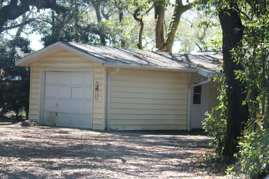 922 Mcfarlan Avenue, Fort Walton Beach, FL 32547 - #2