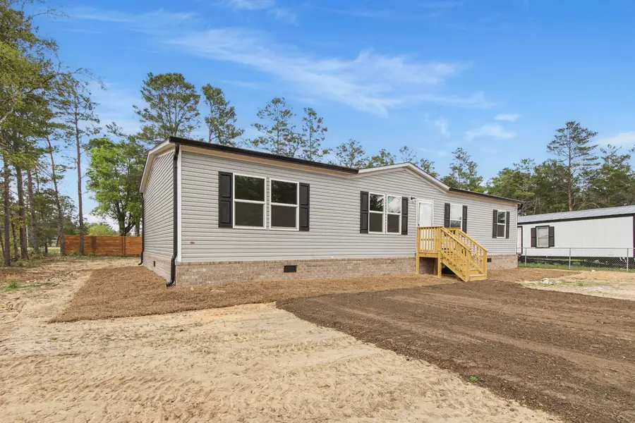 23 Hyacinth Avenue, Defuniak Springs, FL 32433 - #3