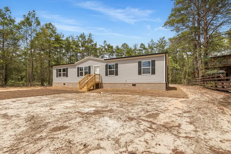 28 W White Rose Street, Defuniak Springs, FL 32433 - #3