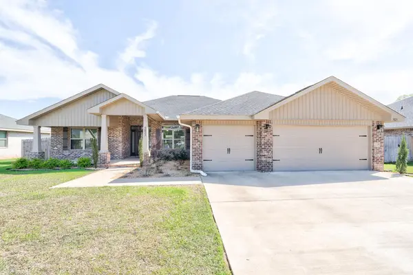 5823 Crestlake Drive, Crestview, FL 32536