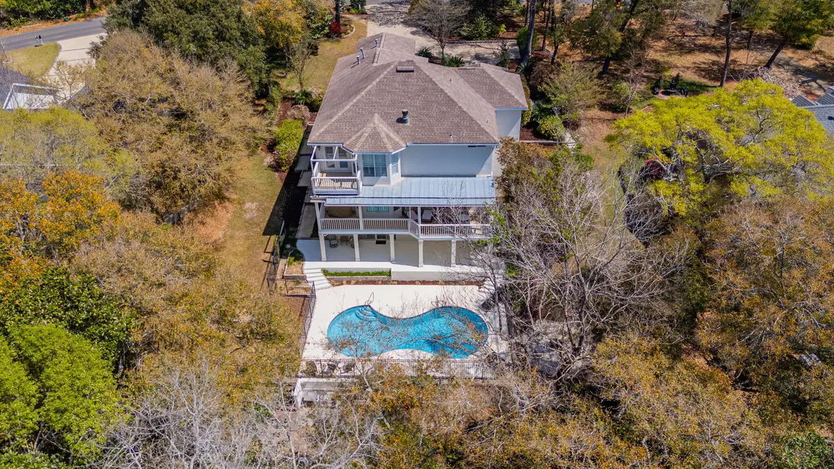 2760 Edgewater Drive, Niceville, FL 32578 - #1