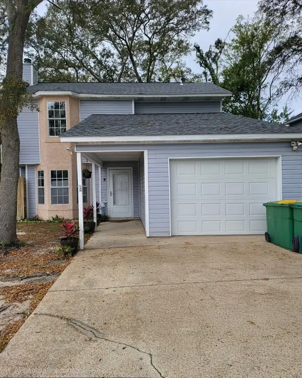 2 Forest Breeze Court, Fort Walton Beach, FL 32547