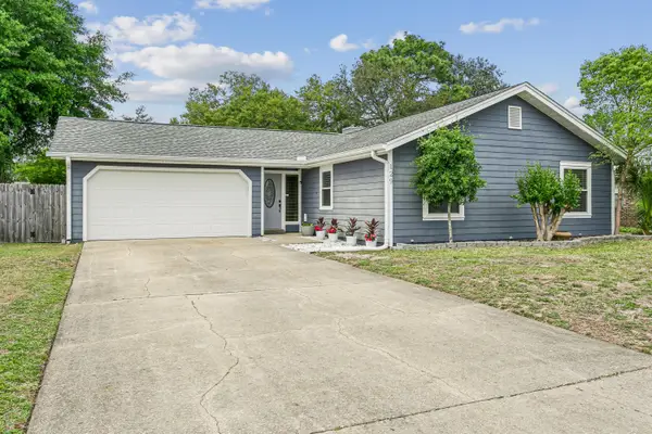 129 Newcastle Circle, Fort Walton Beach, FL 32547