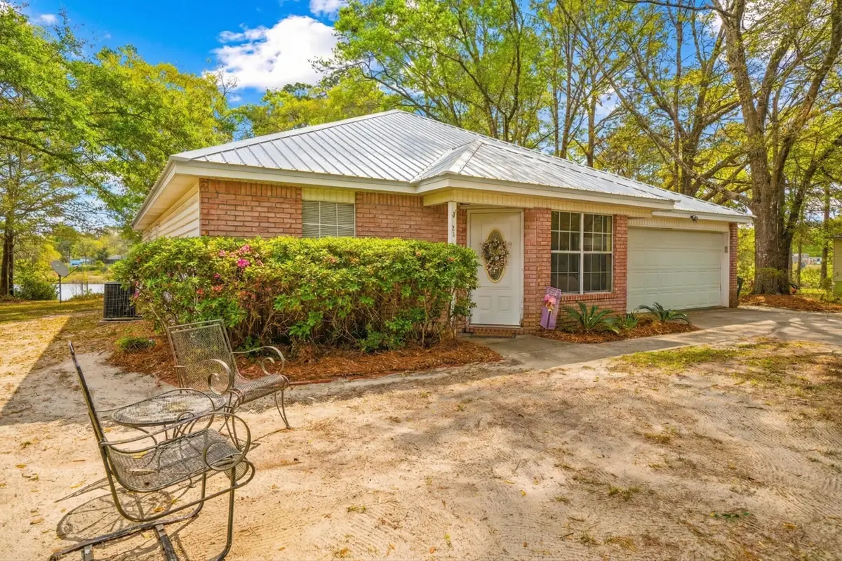 21 Marys Court, Defuniak Springs, FL 32433 - #1