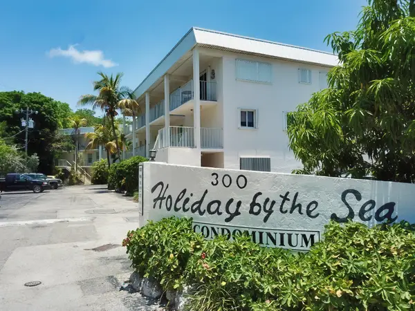 300 Ocean Drive #22, KEY LARGO, FL 33037