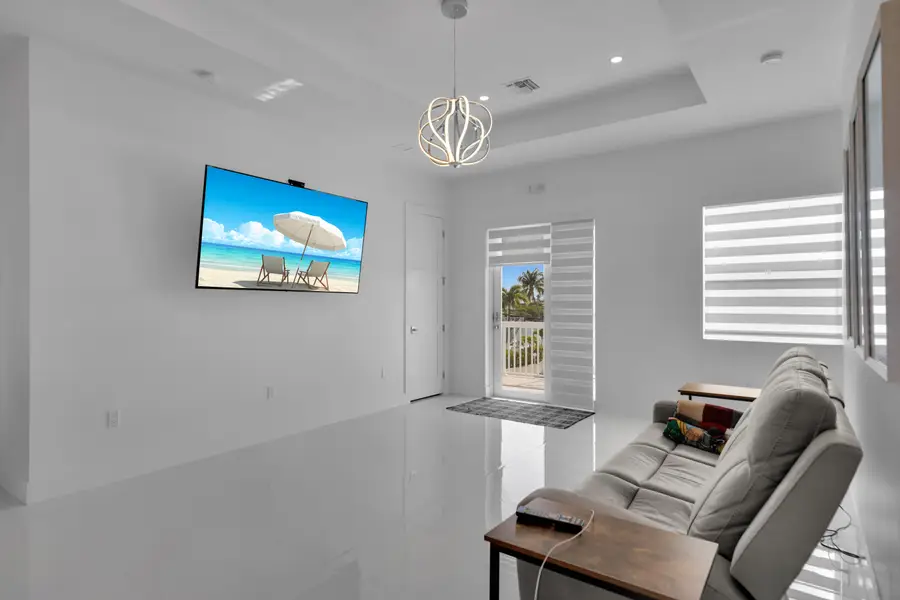 518 Avenida Primiceria, Marathon, FL 33050 - Image #3