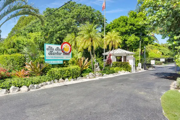 97652 Overseas Highway #M8, KEY LARGO, FL 33037