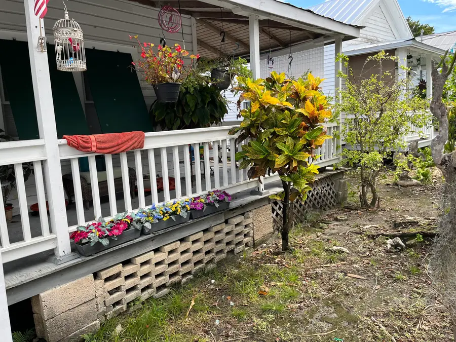 705 Chapman Lane, Key West, FL 33040 - Image #2