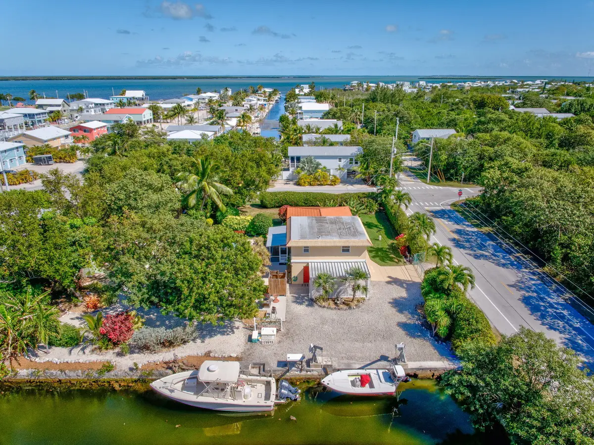 30985 Hibiscus Drive, Big Pine Key, FL 33043 - Image #1