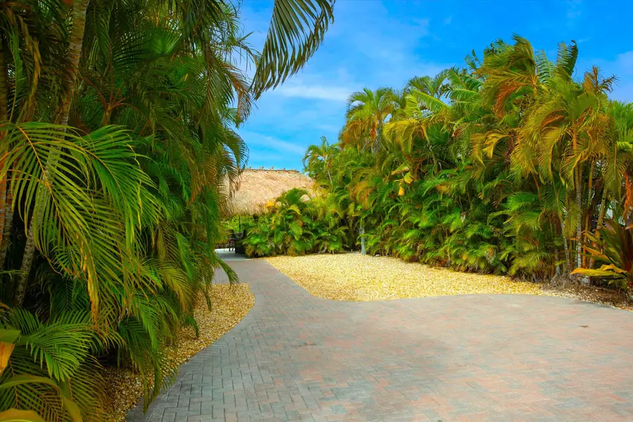 2950 Overseas Highway #2, Summerland Key, FL 33040 - Image #3