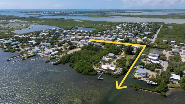 620 Barry Avenue, Little Torch, FL 33042