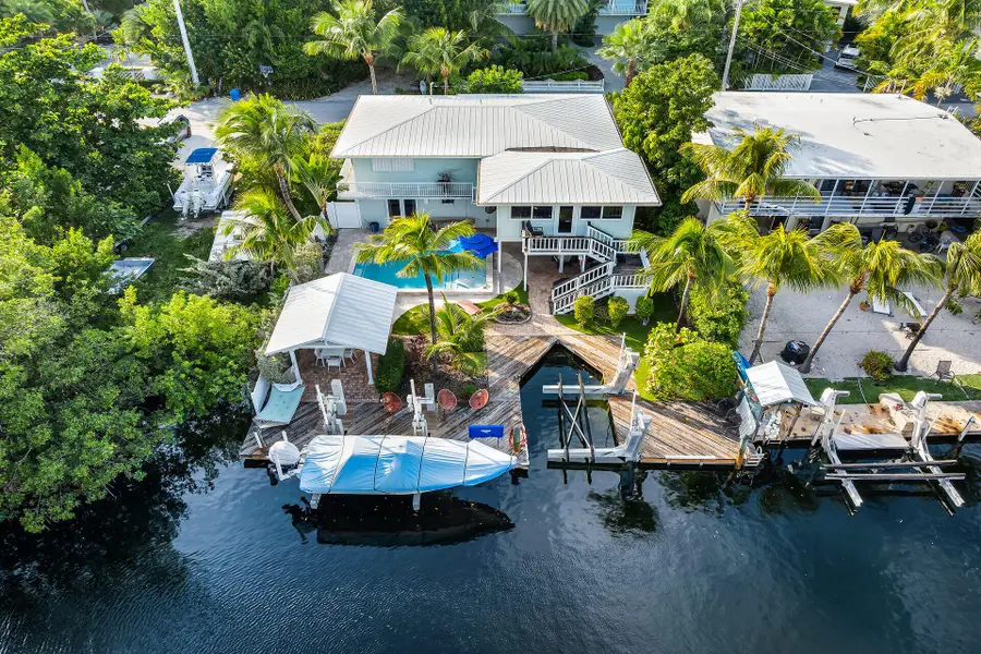 375 S Coconut Palm Boulevard, Tavernier, FL 33070 - Image #2