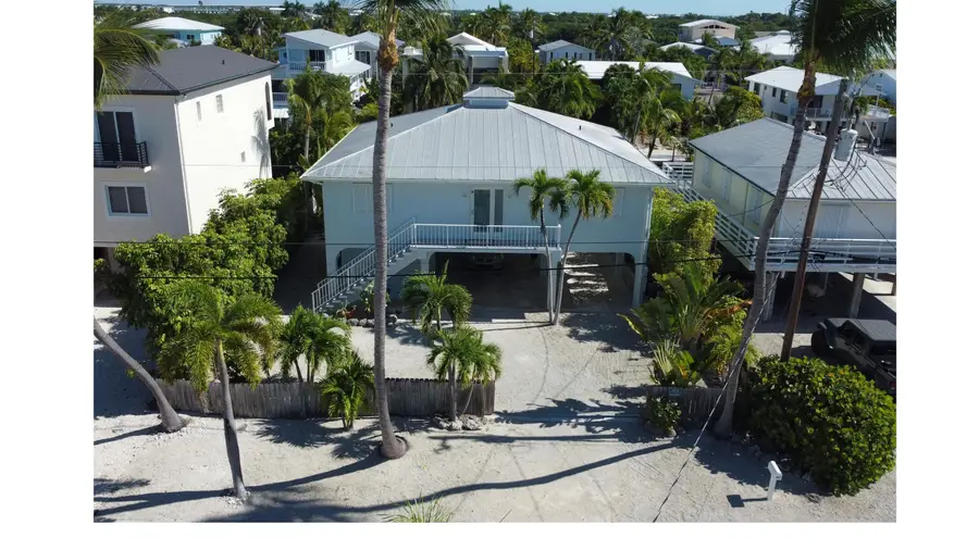 947 Gulf Drive, Summerland Key, FL 33042 - Image #2