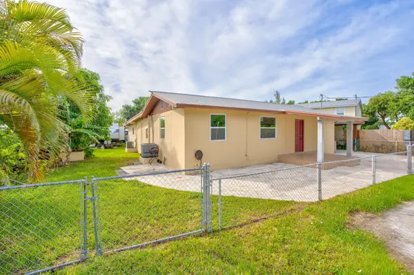 520 Palm Drive, Rockland, FL 33040