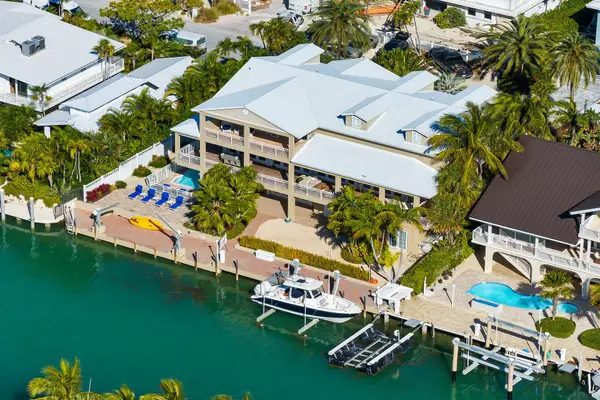 153 Stromboli Drive, ISLAMORADA, FL 33036