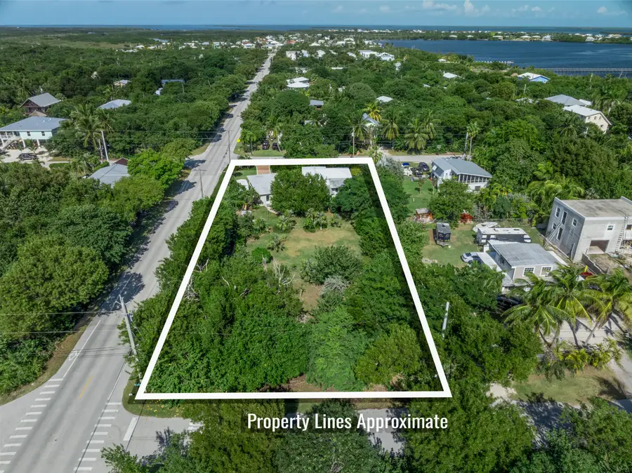 30416 Coconut Highway, Big Pine Key, FL 33043 - Image #2