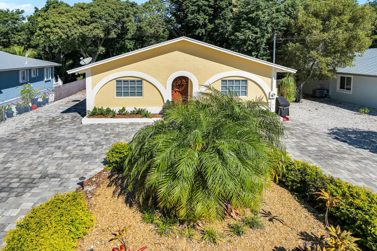 206 Dove Lake Drive, Tavernier, FL 33070 - Image #1