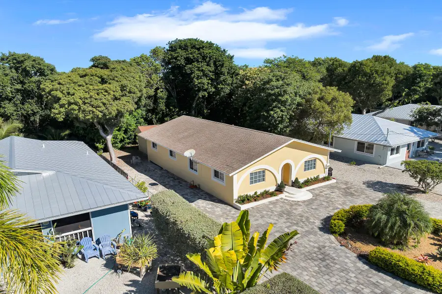 206 Dove Lake Drive, Tavernier, FL 33070 - Image #2