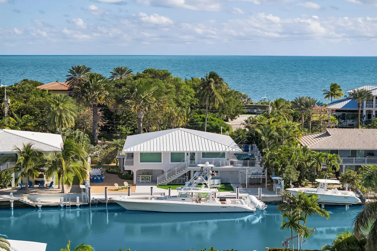 344 E Seaview Drive, Duck Key, FL 33050 - Image #1
