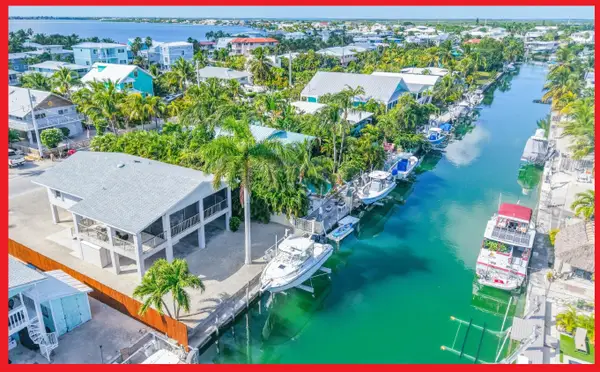 857 E Caribbean Drive, Summerland, FL 33042