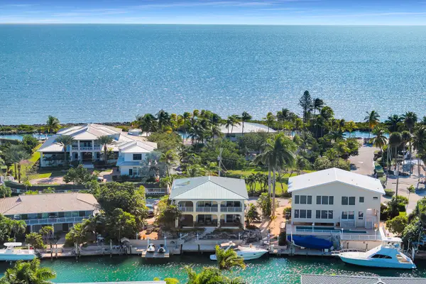 340 E Seaview Drive, Duck, FL 33050