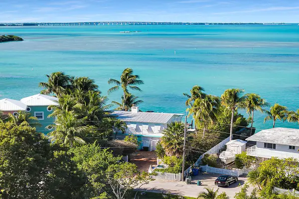 166 Bayview Drive, ISLAMORADA, FL 33036