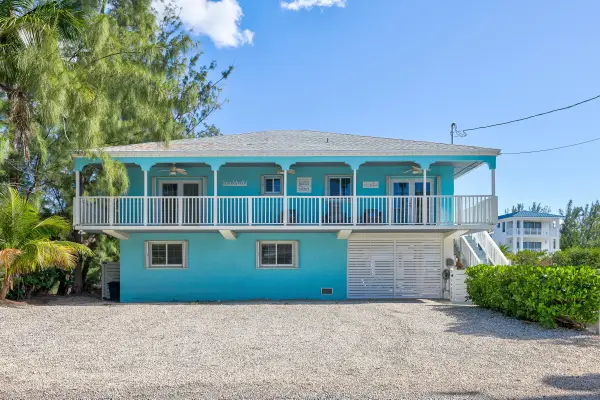 18 S Bounty Lane, KEY LARGO, FL 33037