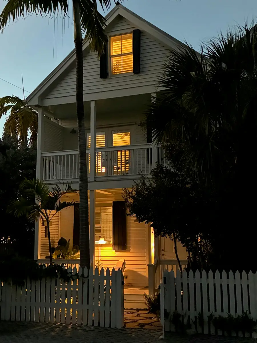 807 Washington Street #101, Key West, FL 33040 - Image #2