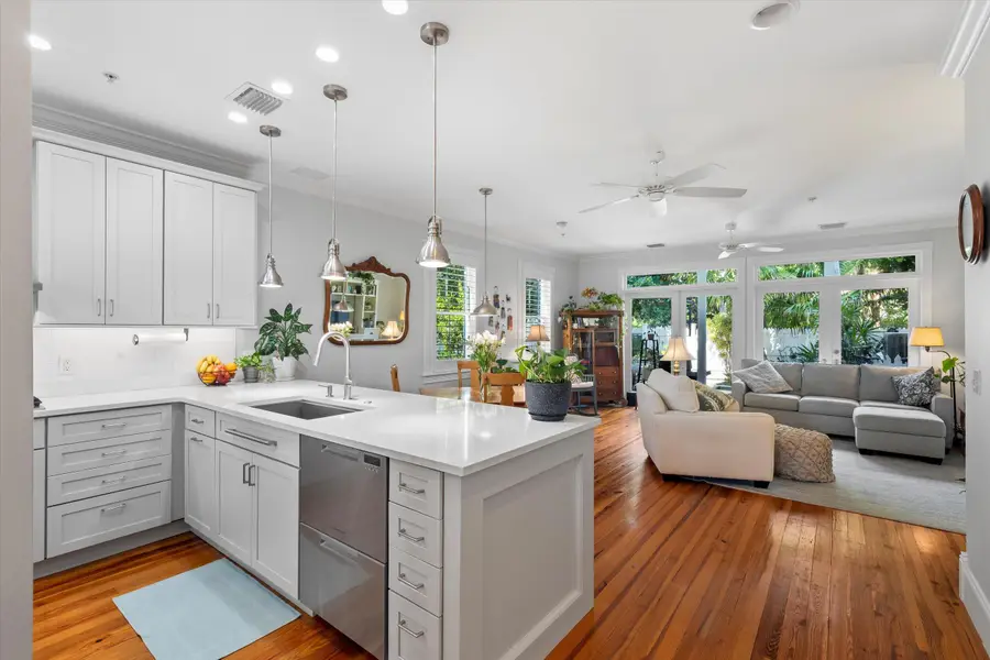 807 Washington Street #101, Key West, FL 33040 - Image #3