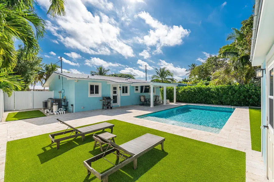 329 3rd Road, Key Largo, FL 33037 - Image #2