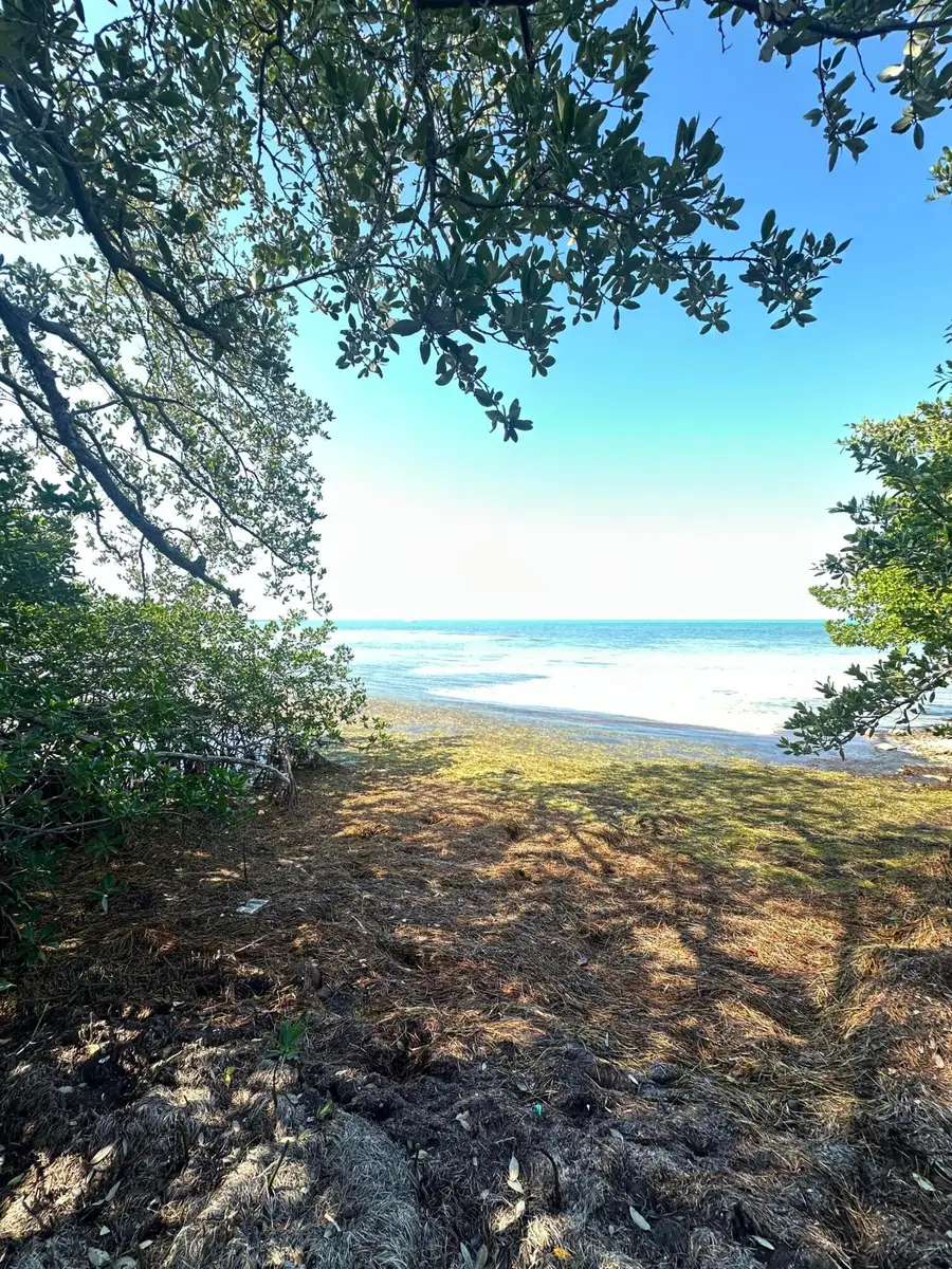 64 Pelican Road, Marathon, FL 33050 - #3