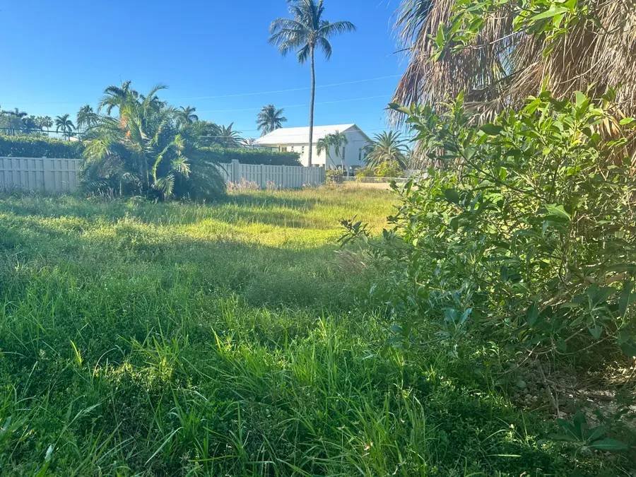 100 Avenue F, Marathon, FL 33050 - Image #2