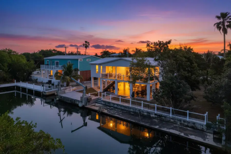 16941 Driftwood Lane, Summerland Key, FL 33042 - Image #2