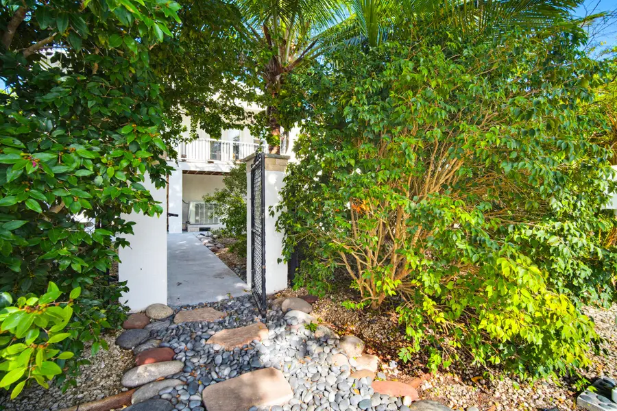 16941 Driftwood Lane, Summerland Key, FL 33042 - Image #3