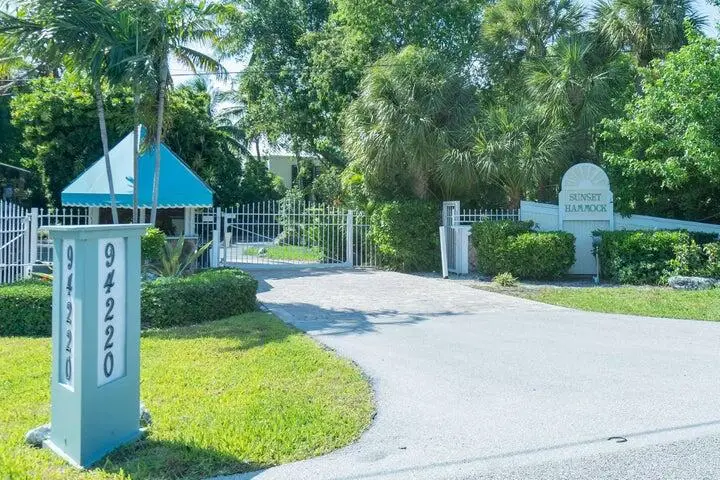 94220 Overseas Highway #7D, Tavernier, FL 33070 - Image #2