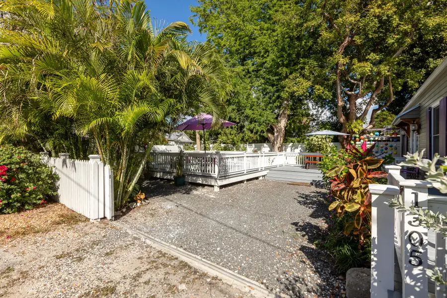 1305 Elizabeth Street, Key West, FL 33040 - Image #2
