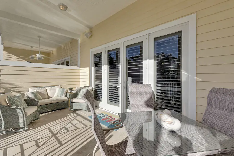 821 W Ocean Drive #3, Key Colony Beach, FL 33051 - Image #3