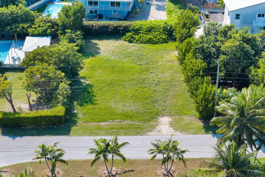 202 Barque Street, Duck Key, FL 33050 - Image #2